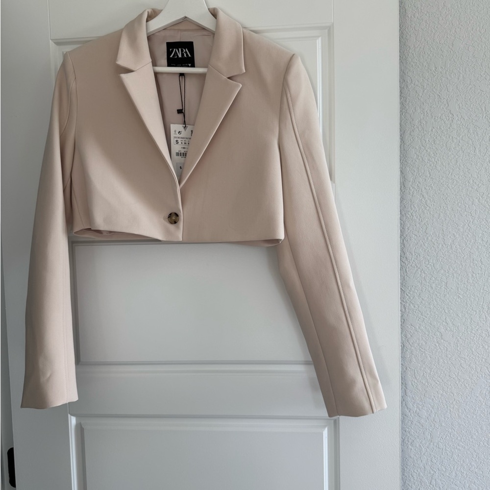NWT Zara Women's Cream Cropped Blazer